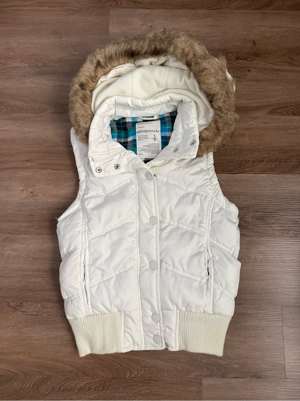 aeropostale Womens White Puffer Vest with Faux Fur Hood